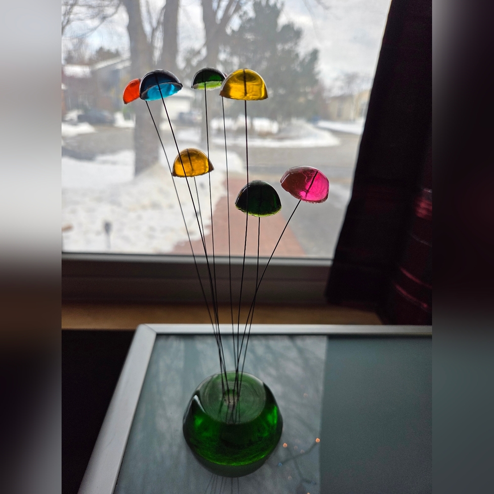 MCM Vintage Lucite Kinetic Sculpture New Designs, Inc Gumdrop W/ Sticker